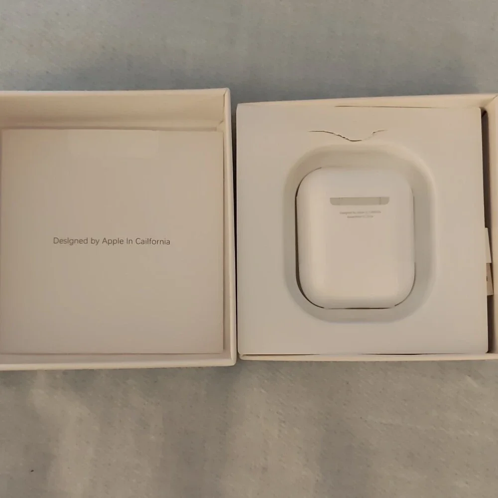 Ear Pods In-Ear Bluetooth Earbuds, White, Wireless Charging Case, Double